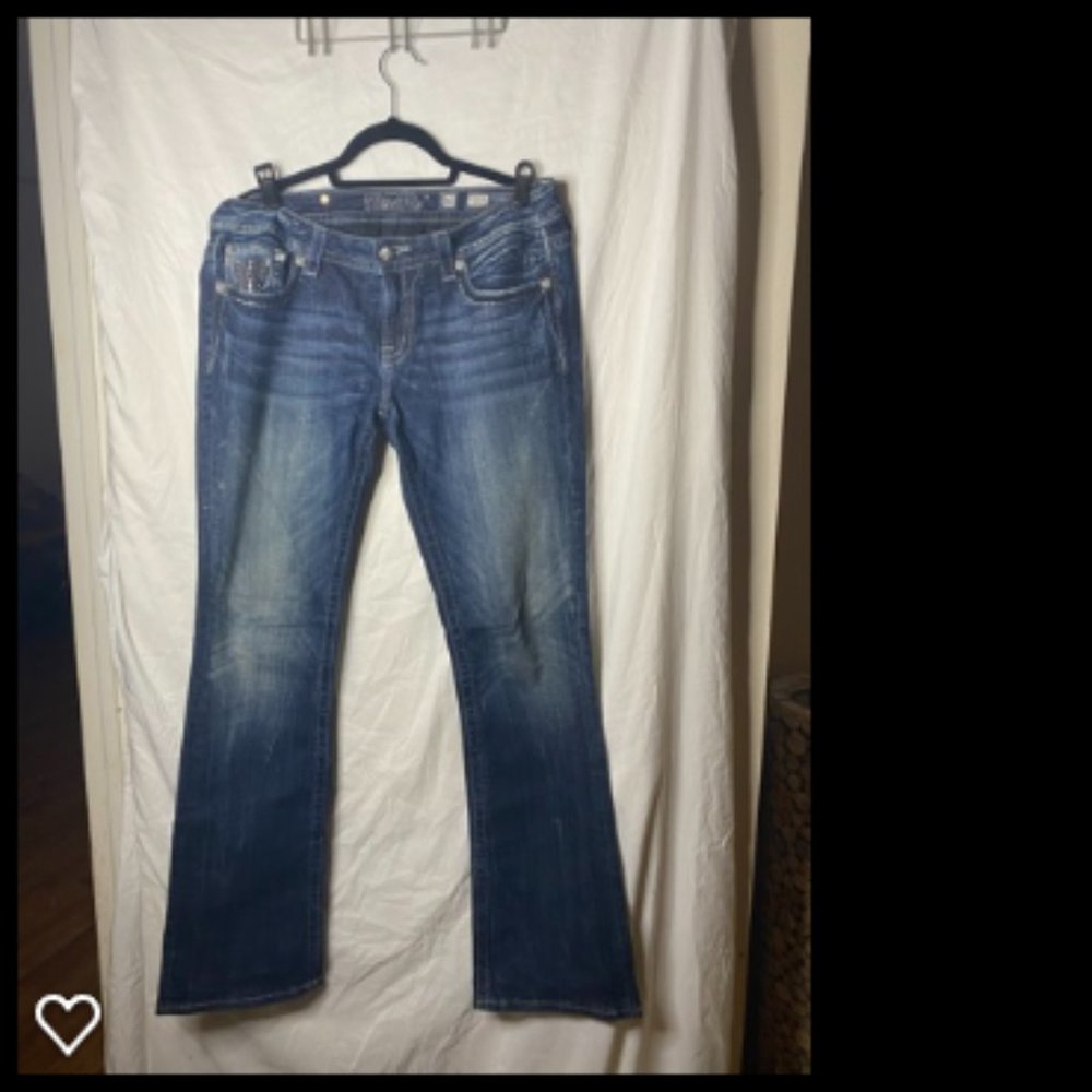 Miss Me Signature Boot Cut jeans Size 31